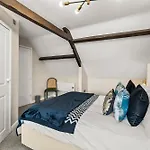 The Gatsby 3 Bed Penthouse In - Harbour Views