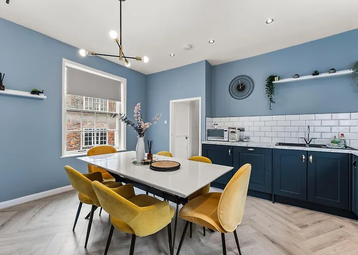 The Gatsby 3 Bed Central Penthouse In Whitby - Harbour Views ウィットビー