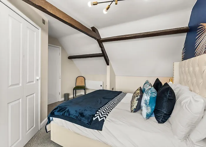 The Gatsby 3 Bed Penthouse In - Harbour Views