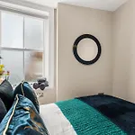 Apartman The Gatsby 3 Bed Penthouse In - Harbour Views Whitby